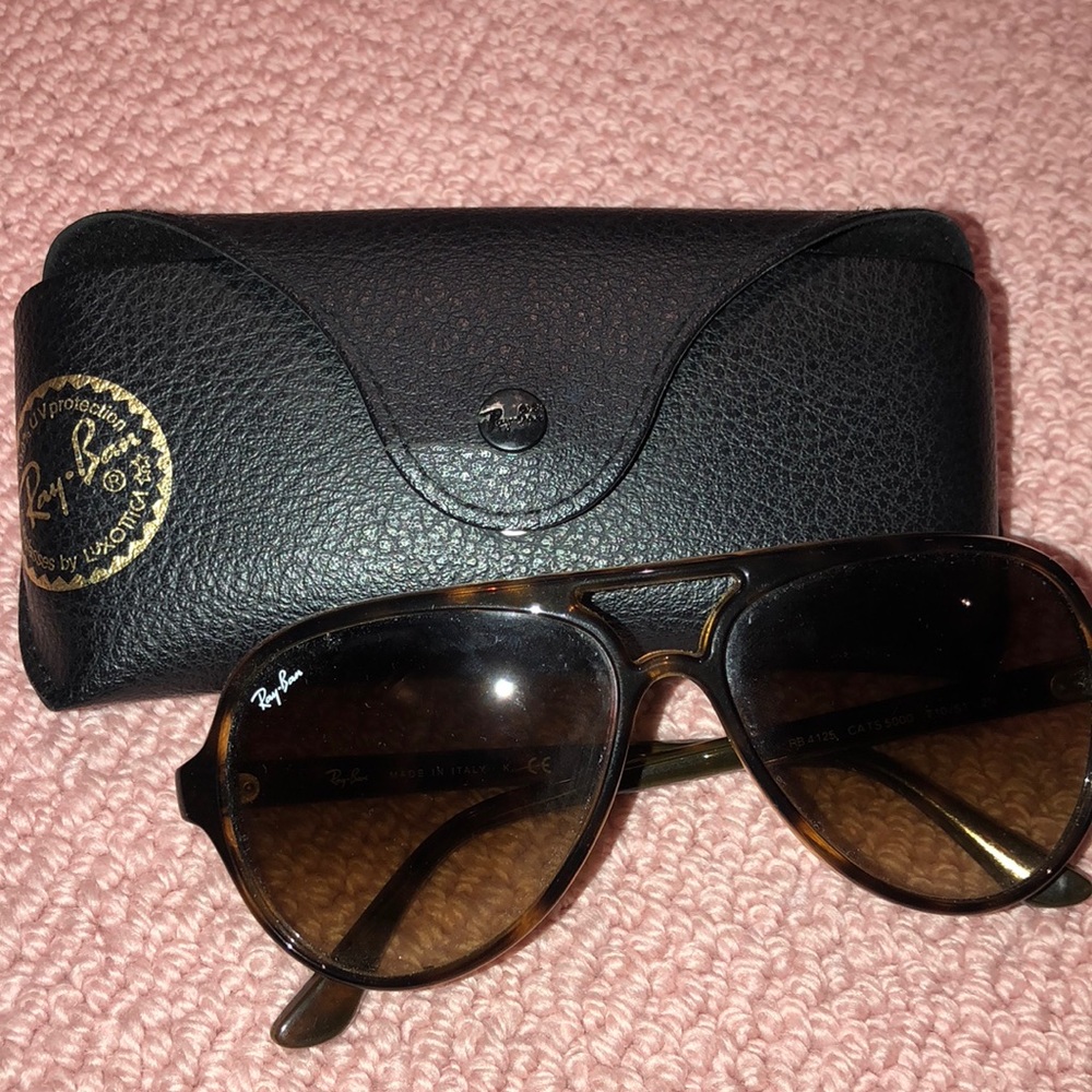Aviator Ray Ban sunglasses
